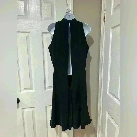 NWT Bloomingdale’s YL by Yair black cocktail dress sleeveless silk size 8 work - Picture 11 of 11